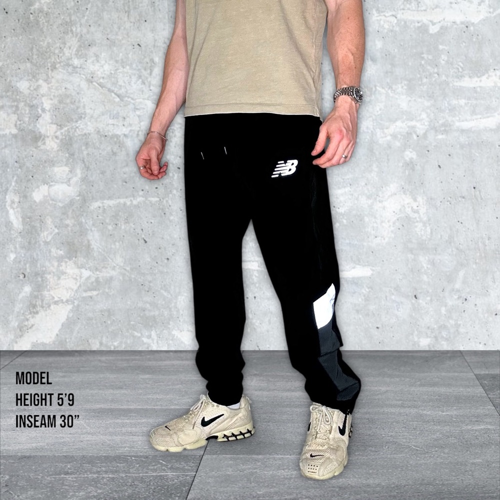 New Balance all motion nylon track pants - Picture 2 of 7